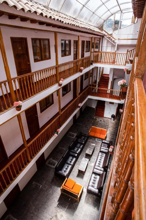Posezení v ubytování Hotel Cusco Plaza Saphi