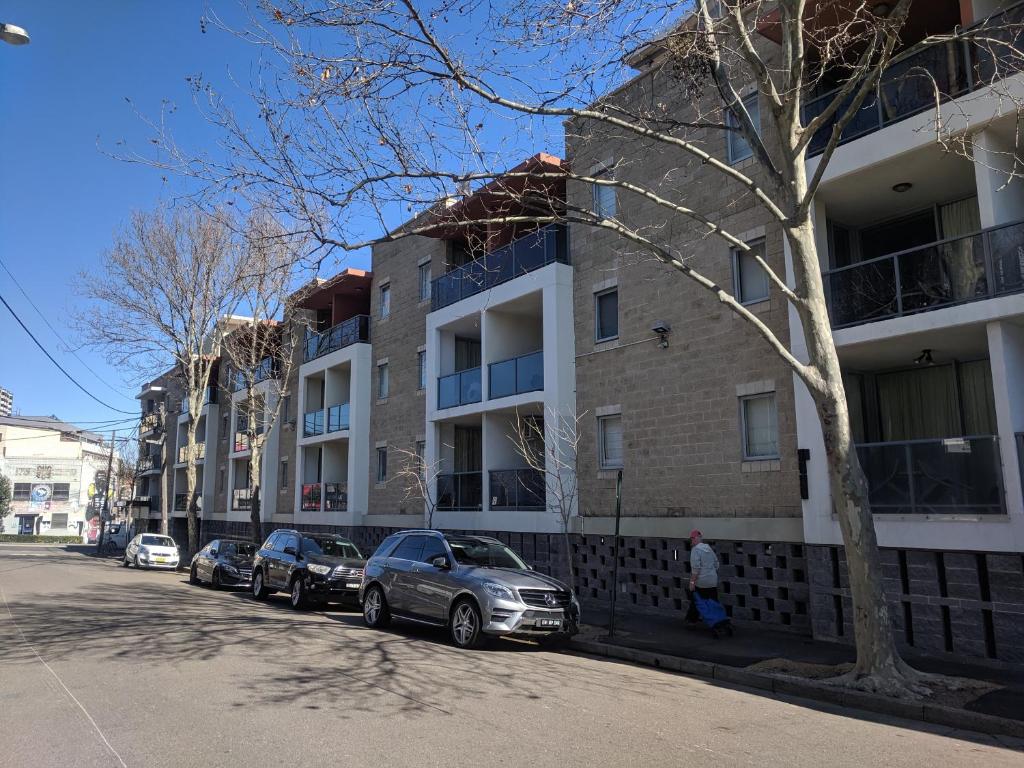 Nesuto Chippendale - Resim 10