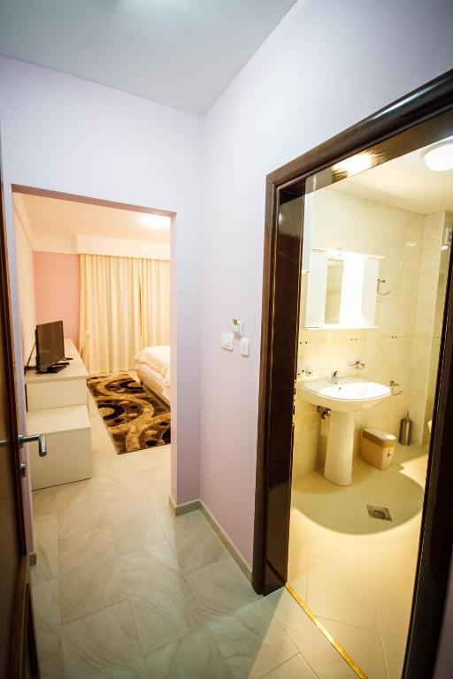 Fotografie z fotogalerie ubytování Hotel Oasis v destinaci Podgorica