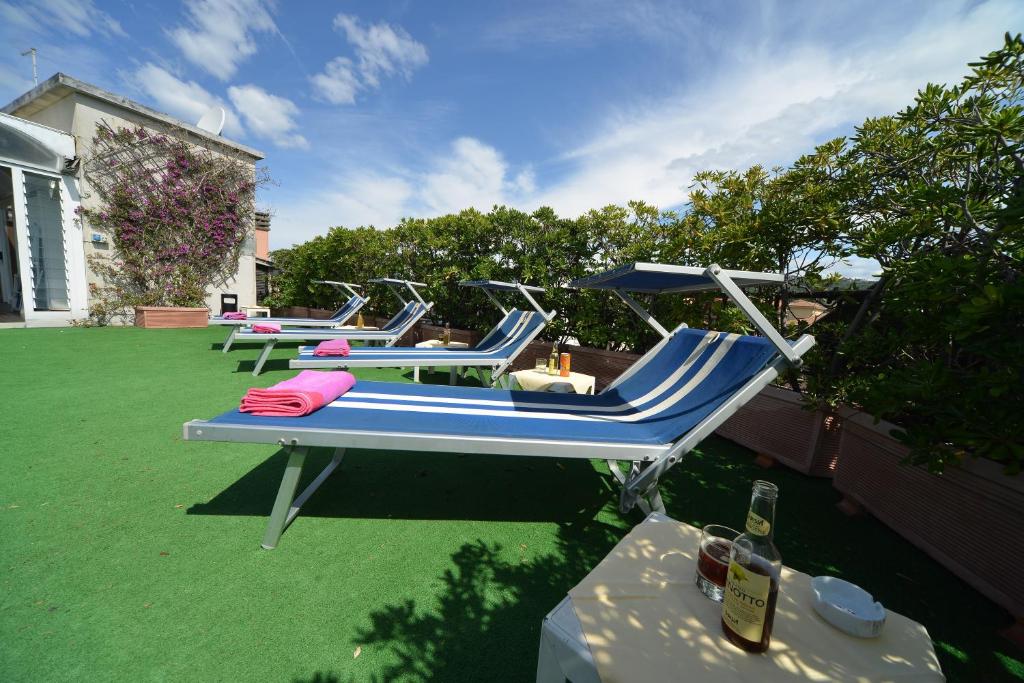 Basen w obiekcie Hotel Santa Maria lub w pobliżu