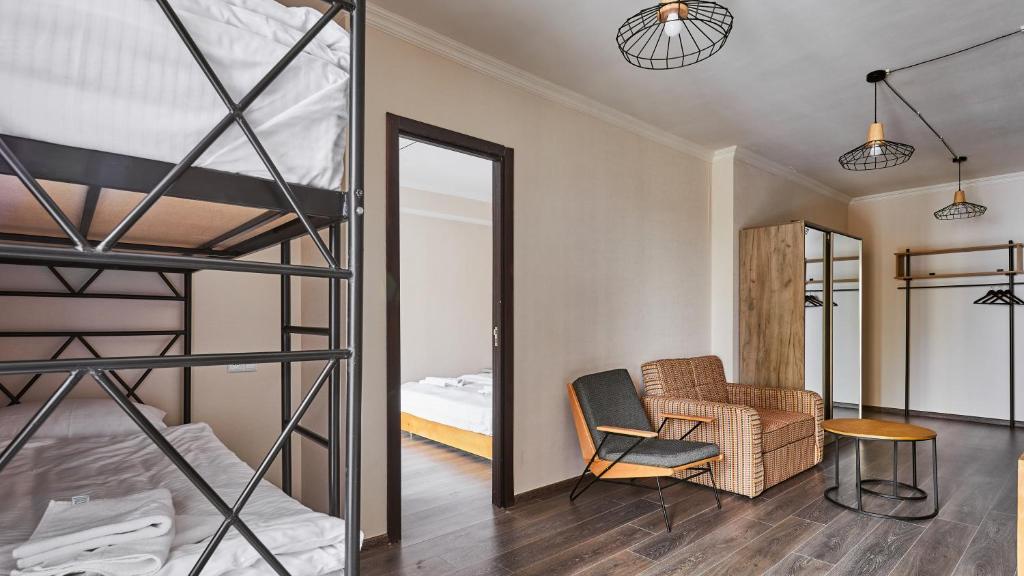 Gudauri Loft Hotel - Family Room