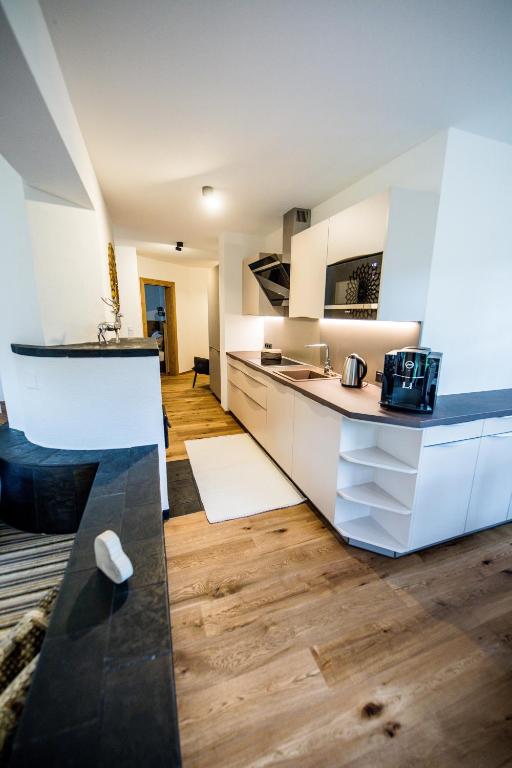 Kuchyň nebo kuchyňský kout v ubytování Leni´s Appartements