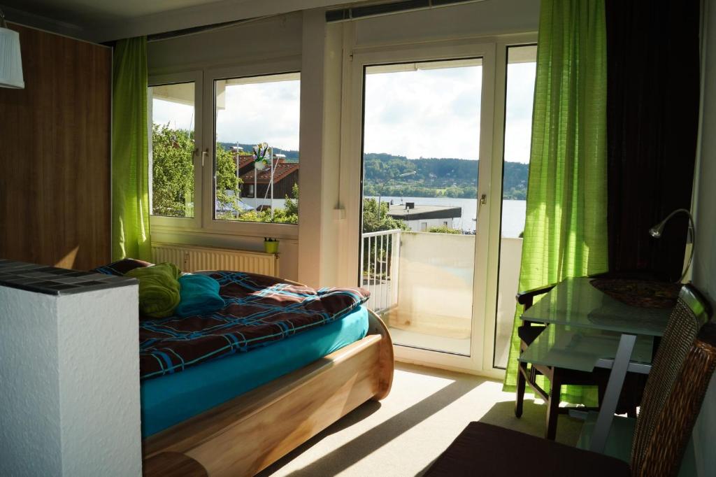 Postel nebo postele na pokoji v ubytování Ferienwohnung Scheid