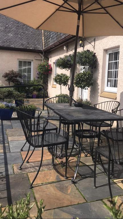 Patio nebo venkovní prostory v ubytování Aaron Glen Guest Apartments