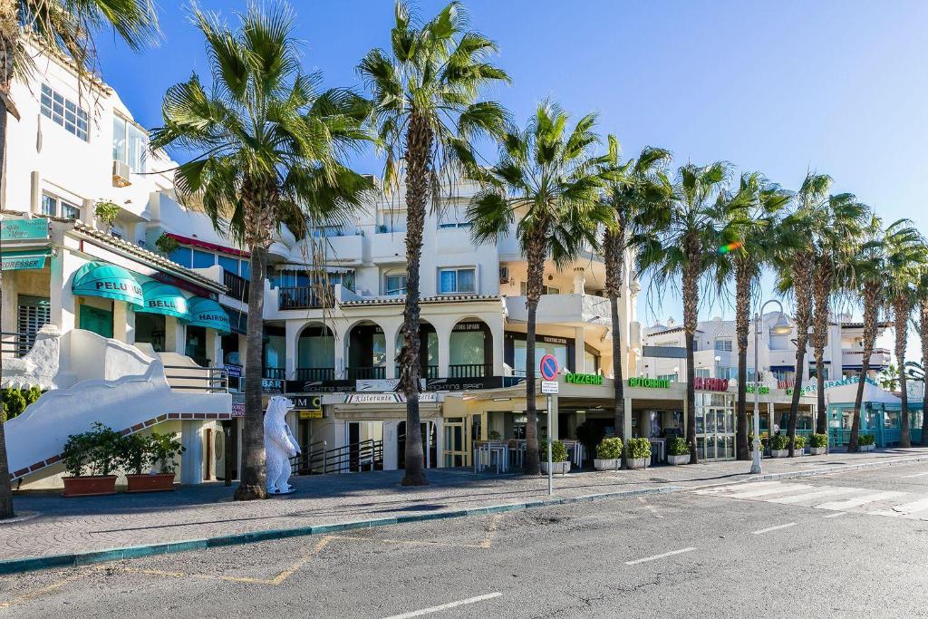 The building in which Az apartmant is located