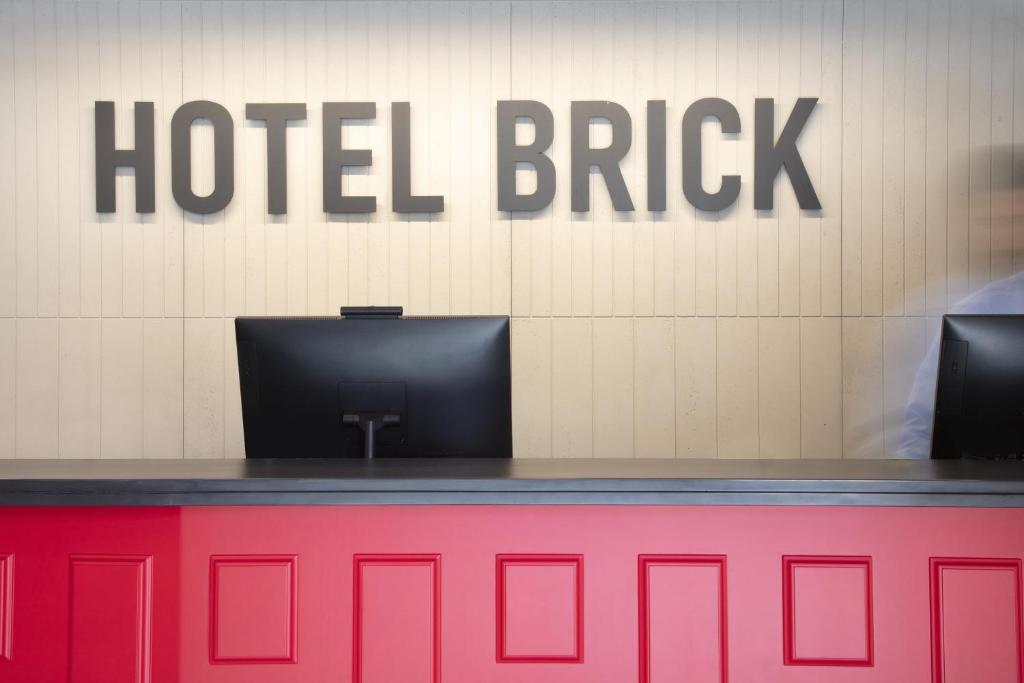 Hotel Brick Barcelona - Resim 33