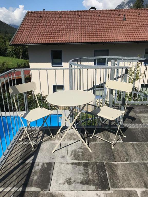 Bazén v ubytovaní Exklusive Penthousewohnung mit Tesla-Wallbox in Innsbruck alebo v jeho blízkosti