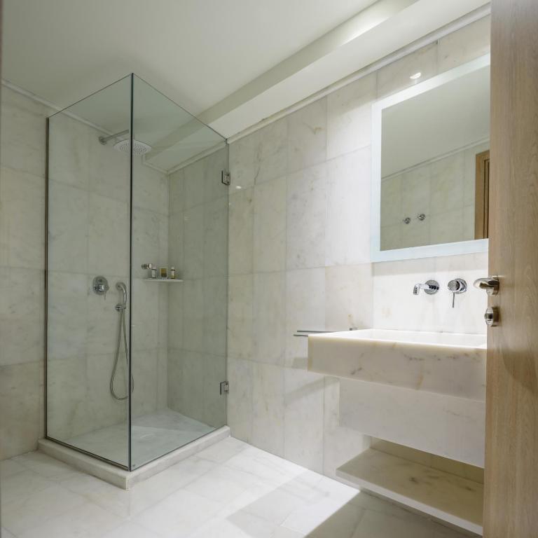 Fos DownTown Suites - Resim 9