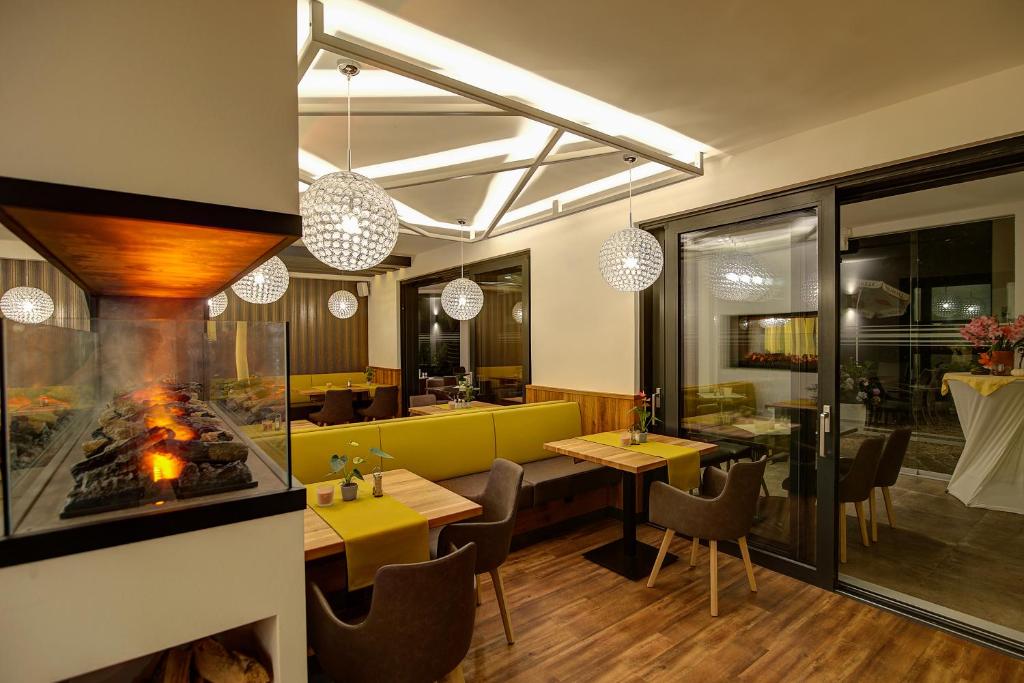 Posedenie v ubytovaní Hotel zur Post