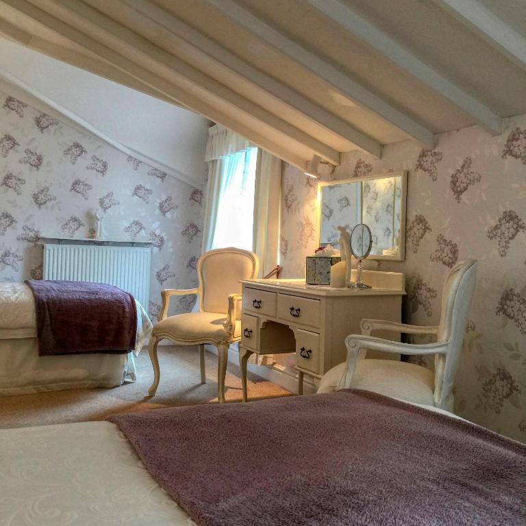 Bessiestown Country Guesthouse - Habitación Triple
