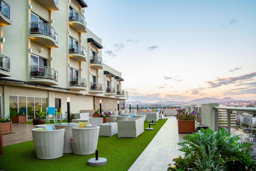Balkón nebo terasa v ubytování Amaryllis Hotel Blantyre