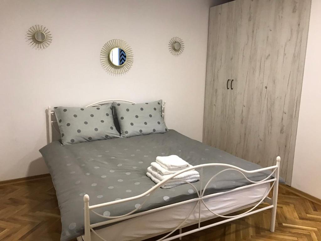 Llit o llits en una habitació de Apartment Sfera