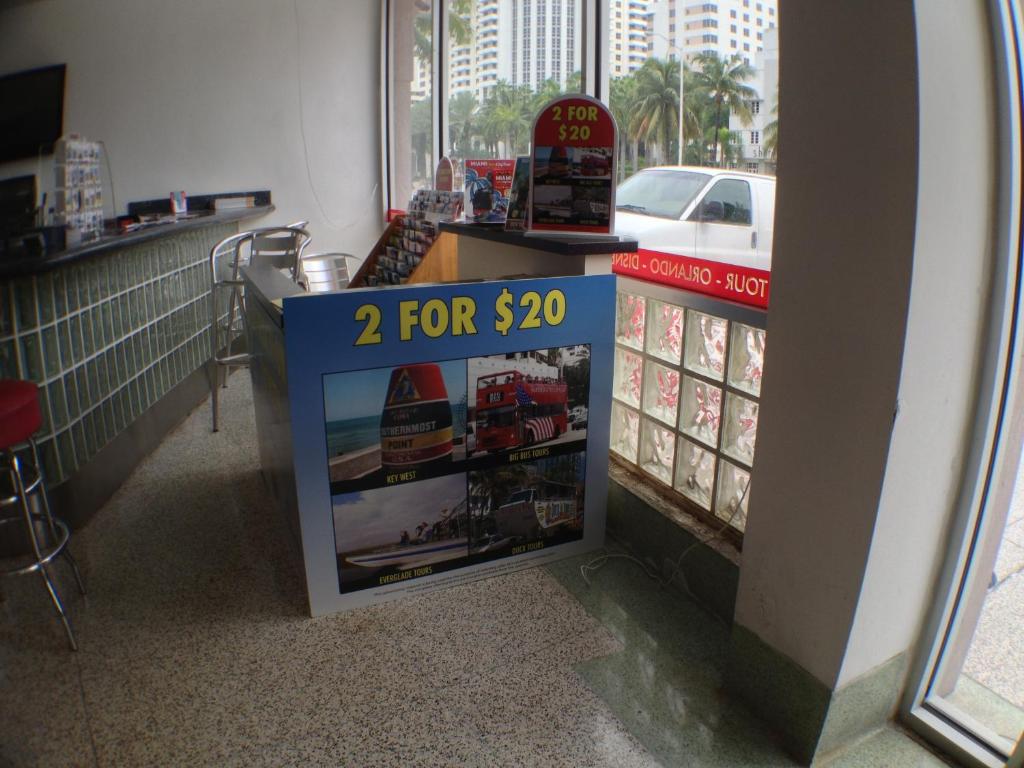 Fotografie z fotogalerie ubytování Parisian Hotel v Miami Beach