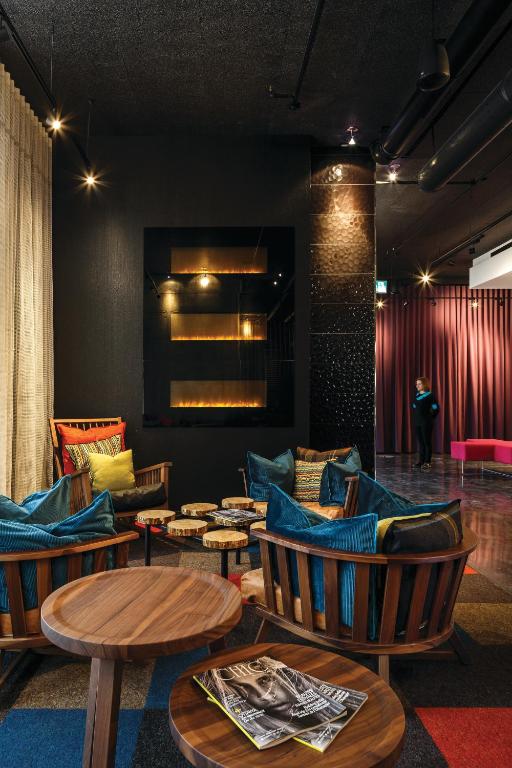 Alt Hotel Ottawa Downtownにあるシーティングエリア