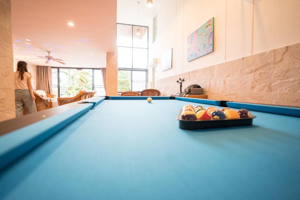 Biliár nebo kulečník v ubytování Dojo pool villa
