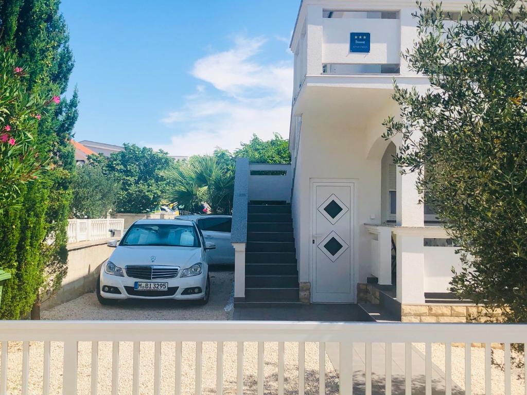 Budova, v ktorej sa apartmán nachádza