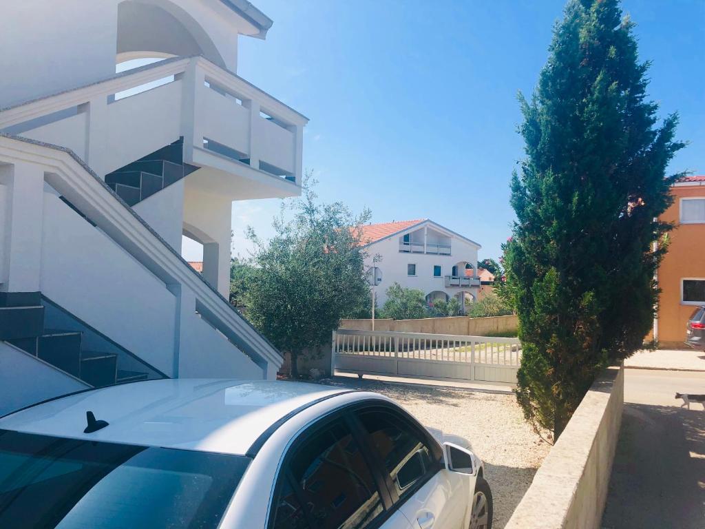 Budova, v ktorej sa apartmán nachádza