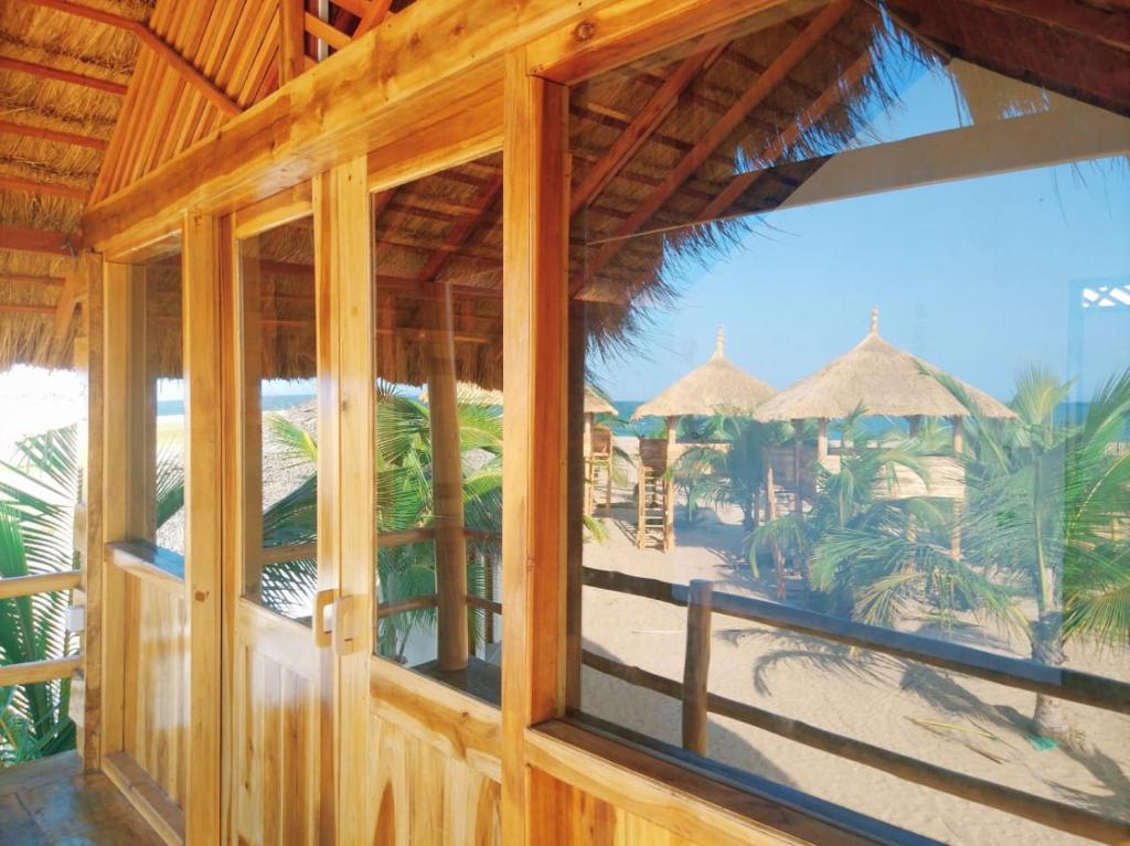 Nespecifikovaný výhled na hory nebo výhled na hory při pohledu z hotelu