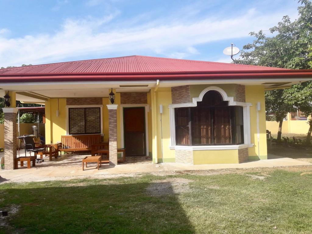 Arcadio’s Guest House in Mactan, Cebu