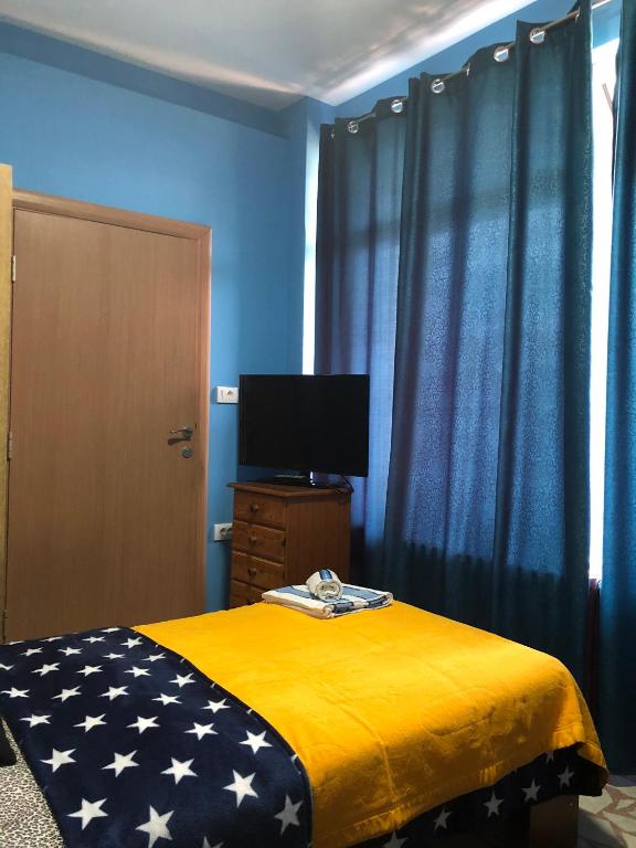 Postel nebo postele na pokoji v ubytování Swiss Hostel