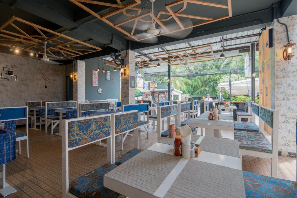 Restaurace v ubytování Amarin Hotel Patong