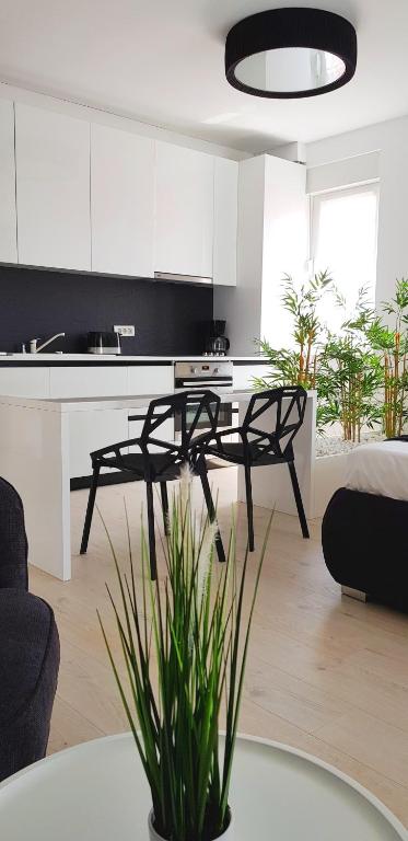 WEST RESIDENCE APARTMENTS - Resim 34