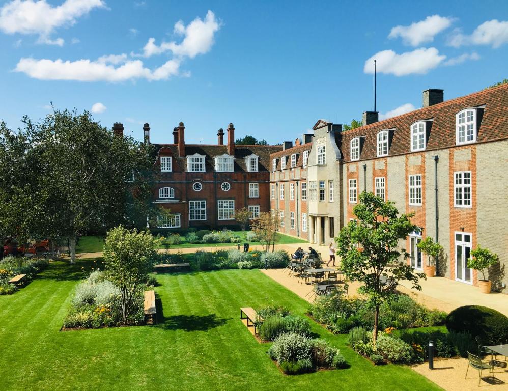 Gallery image of Newnham College - University of Cambridge in Cambridge