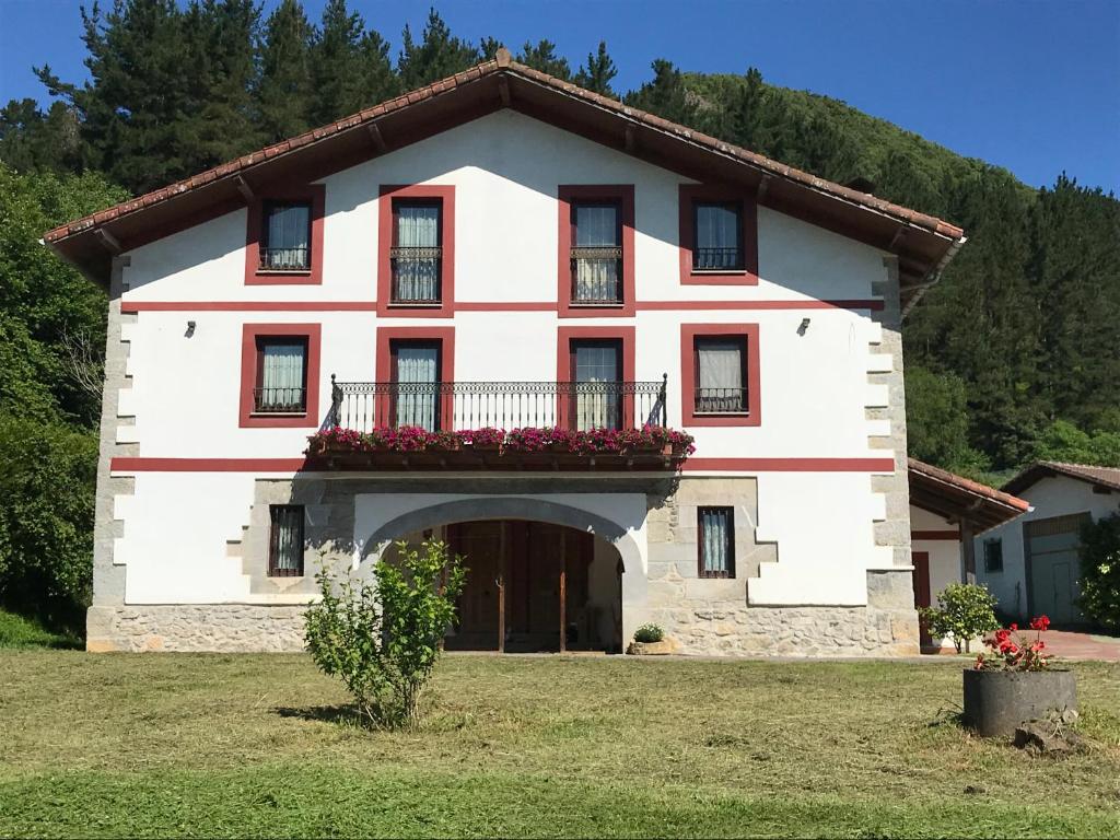 Zarragabeko - Housity
