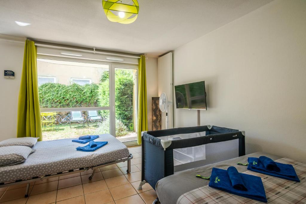 Postel nebo postele na pokoji v ubytování Instant-Léman