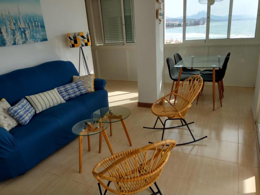 Beach front line luxury apartment, 2 bedroom, El Campello ...