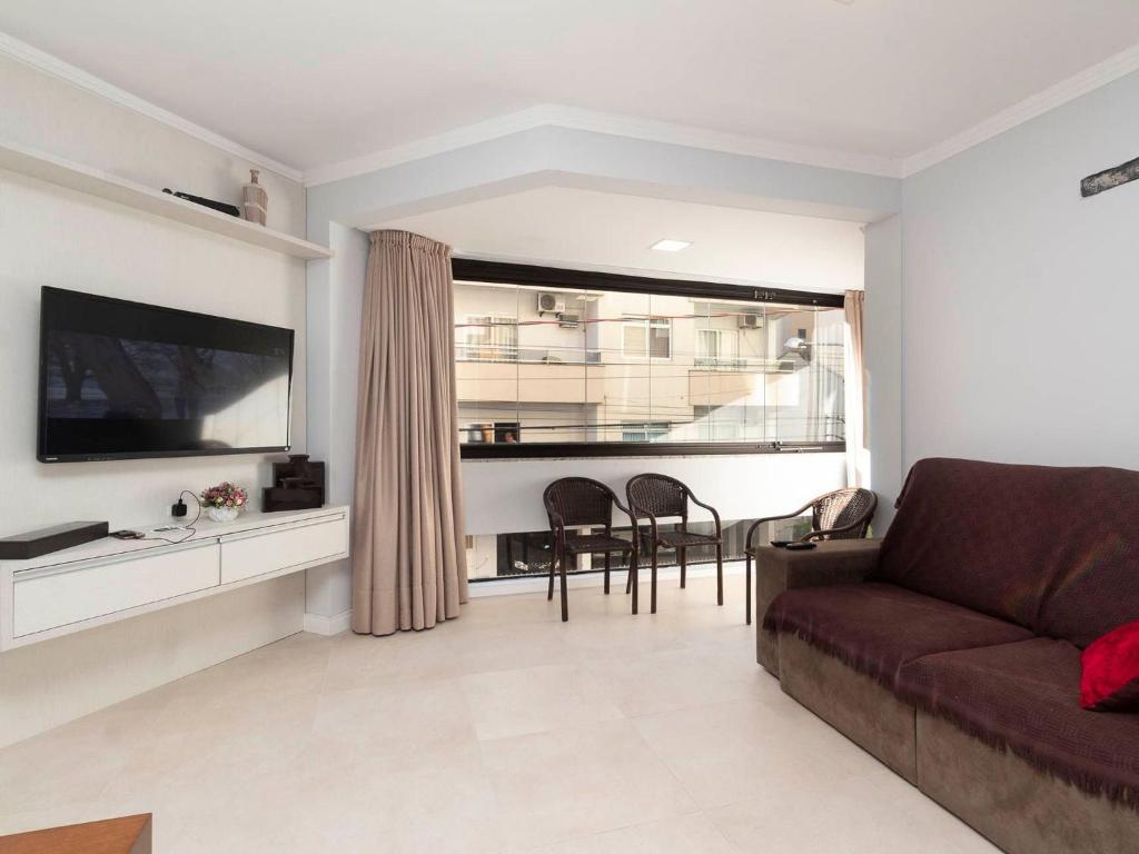  Aluguel Apartamento 2 quartos sendo 1 suíte Itapema/SC