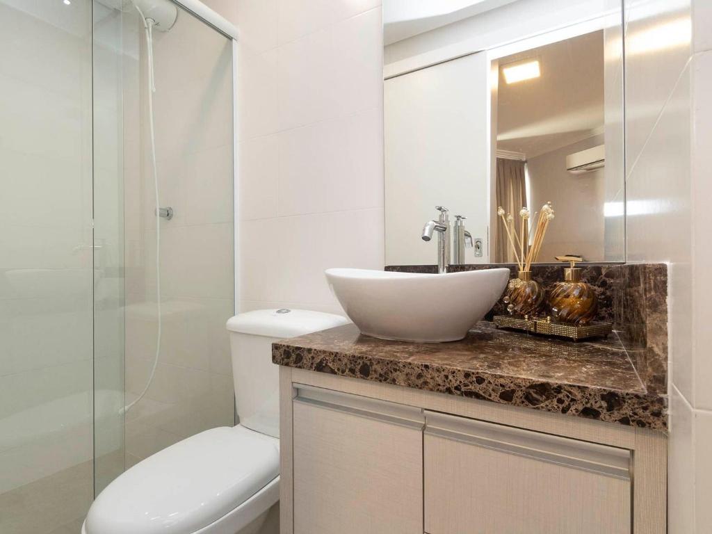 Aluguel Apartamento 2 quartos sendo 1 suíte Itapema/SC