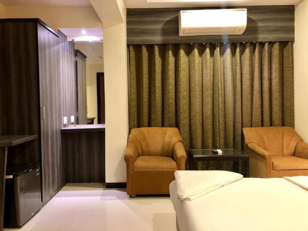 Posezení v ubytování Hotel Avon Ruby Dadar