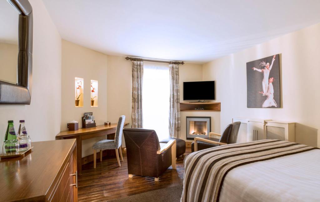 The Big Blue Hotel - Blackpool Pleasure Beach - Resim 27