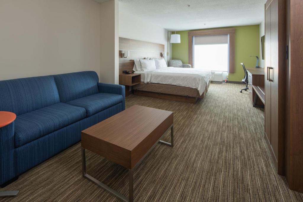Holiday Inn Express Hotel & Suites Lenoir City Knoxville Area by IHG photo