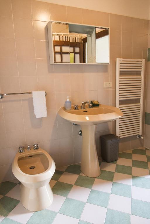 Koupelna v ubytování Agriturismo Attulaio