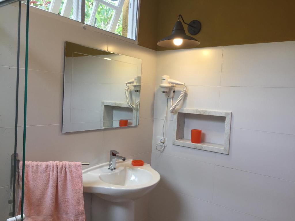  Pousada Chalés da Casa Centenária