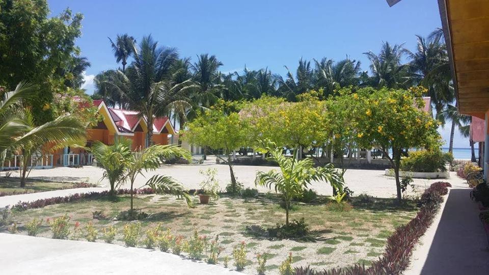 Zahrada ubytování Mayet Beach Resort