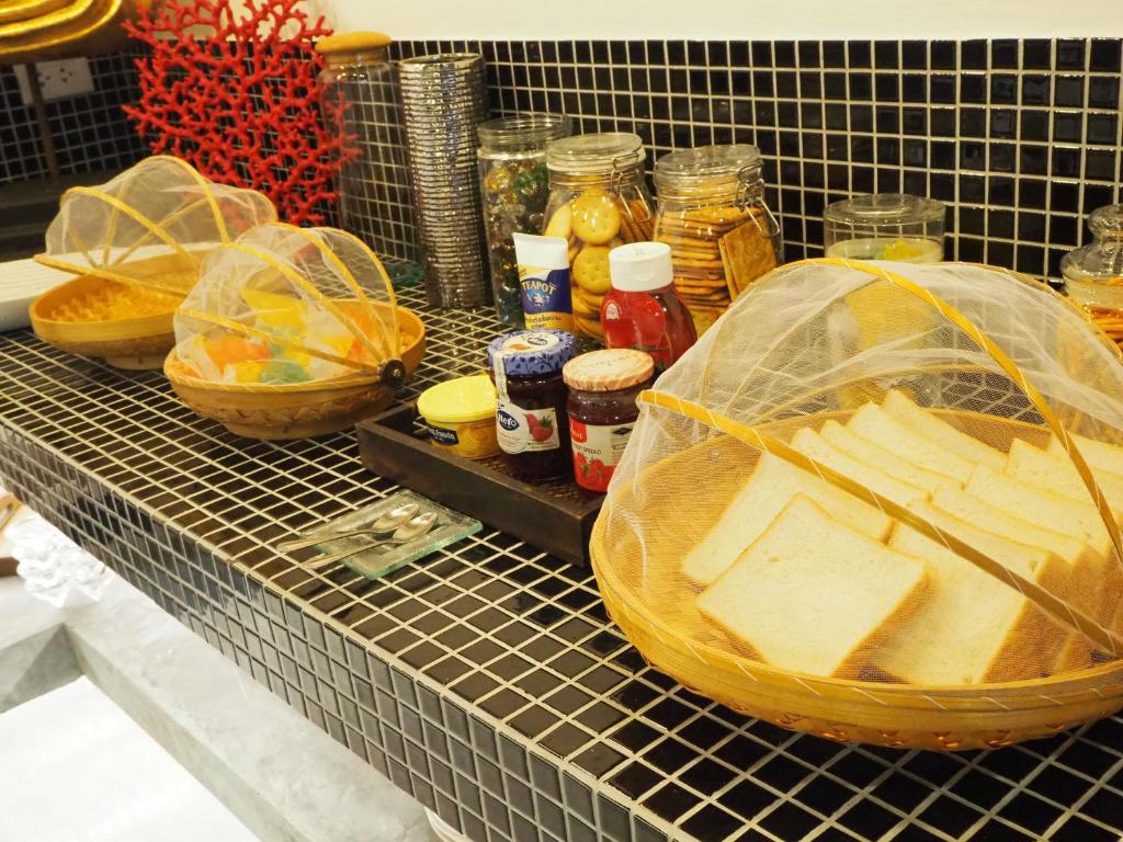 Hanuman VIP Hostel - 2