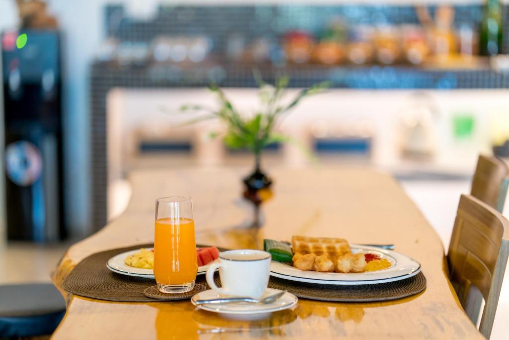 Hanuman VIP Hostel - 1