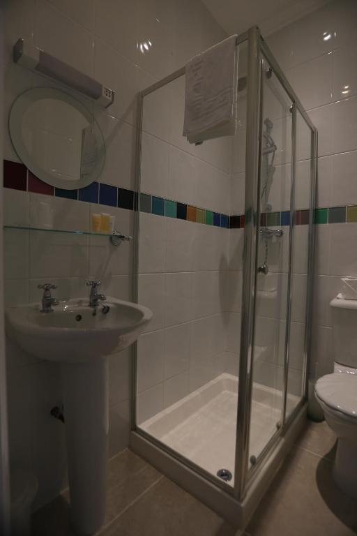 B+B York - Deluxe Double Room