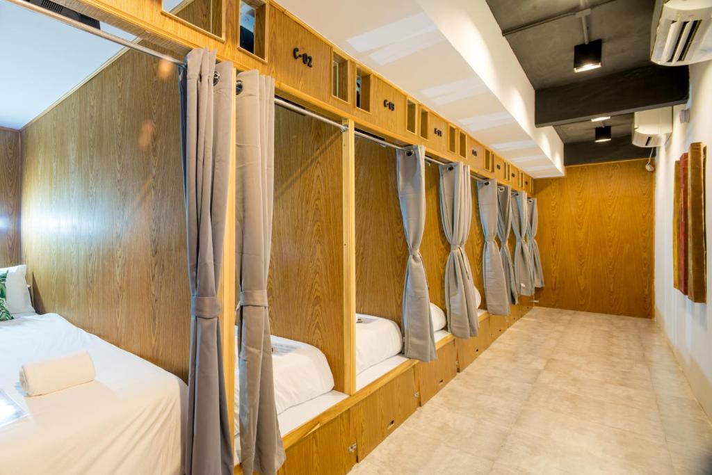 Hanuman VIP Hostel - 16