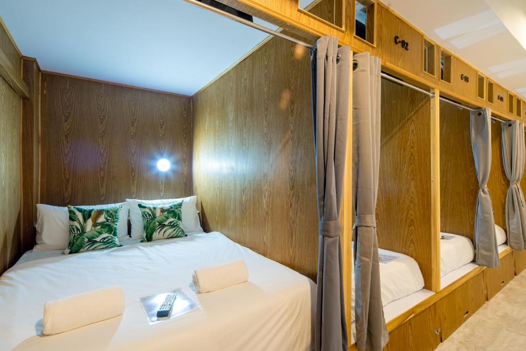 Hanuman VIP Hostel - 10