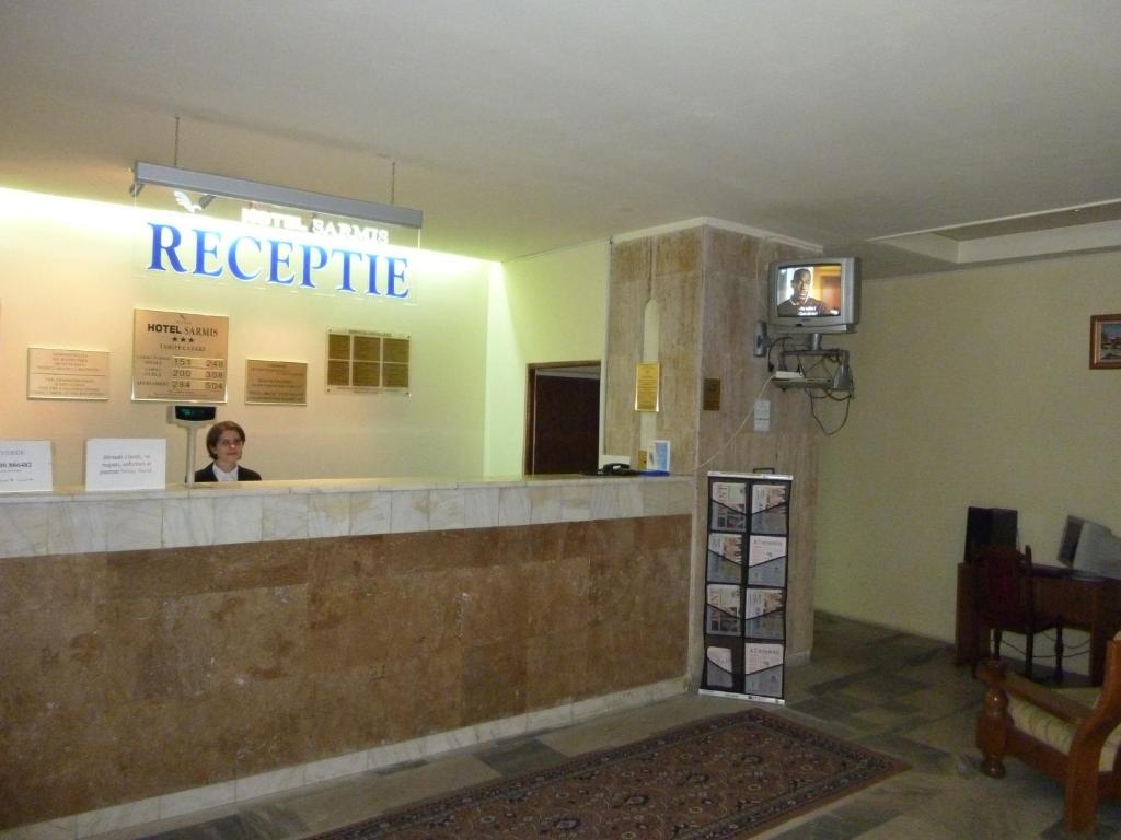 Vstupní hala nebo recepce v ubytování Hotel Sarmis