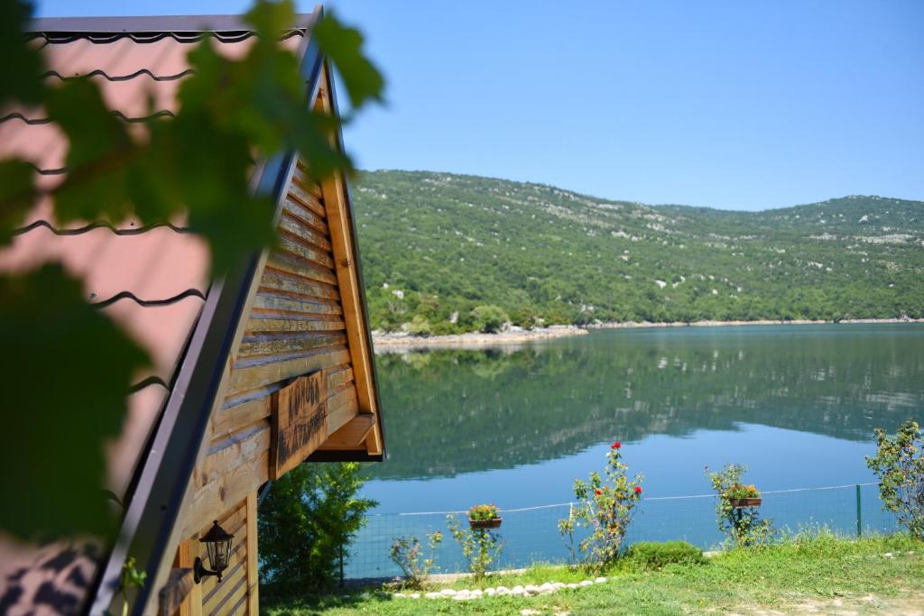 Příroda nedaleko apartmánu