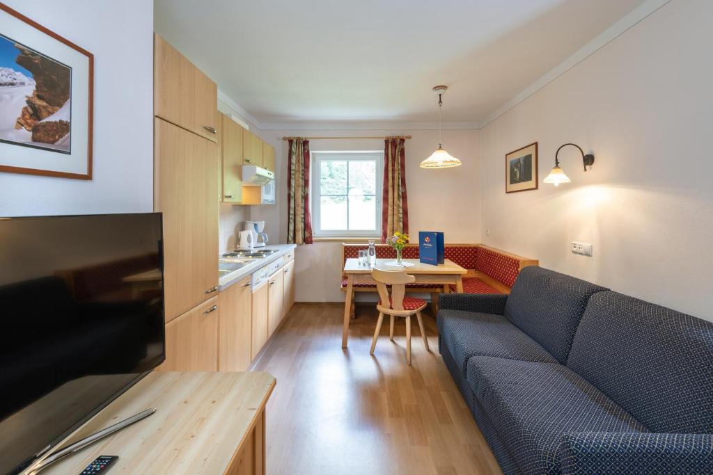 Kuchyň nebo kuchyňský kout v ubytování Hotel & Appartement Auerhahn