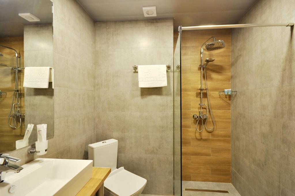 Koupelna v ubytování Jazz Hotel