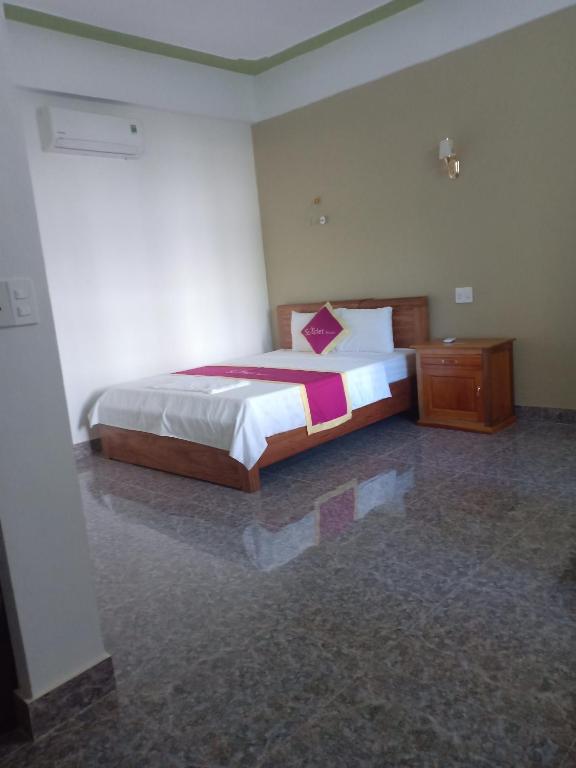 Starlet Hotel Phong Nha - Deluxe Double Room