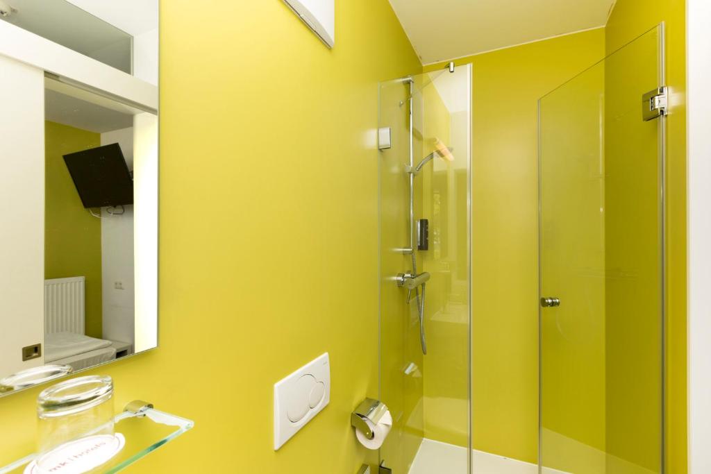 Koupelna v ubytování mk hotel eschborn