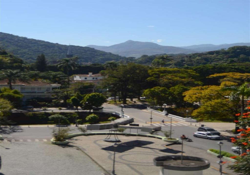  Quarto com entrada independente no centro de Petrópolis/RJ - Praça da Liberdade